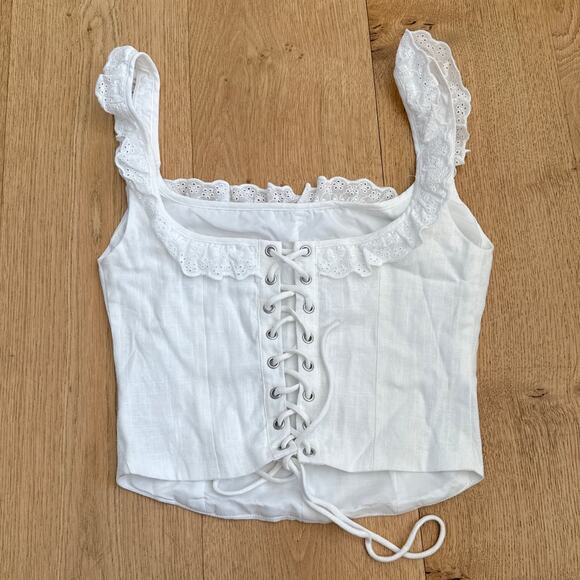 White Fox Boutique - Betting On Us Lace Up Back Bustier in White - Picture 3 of 5